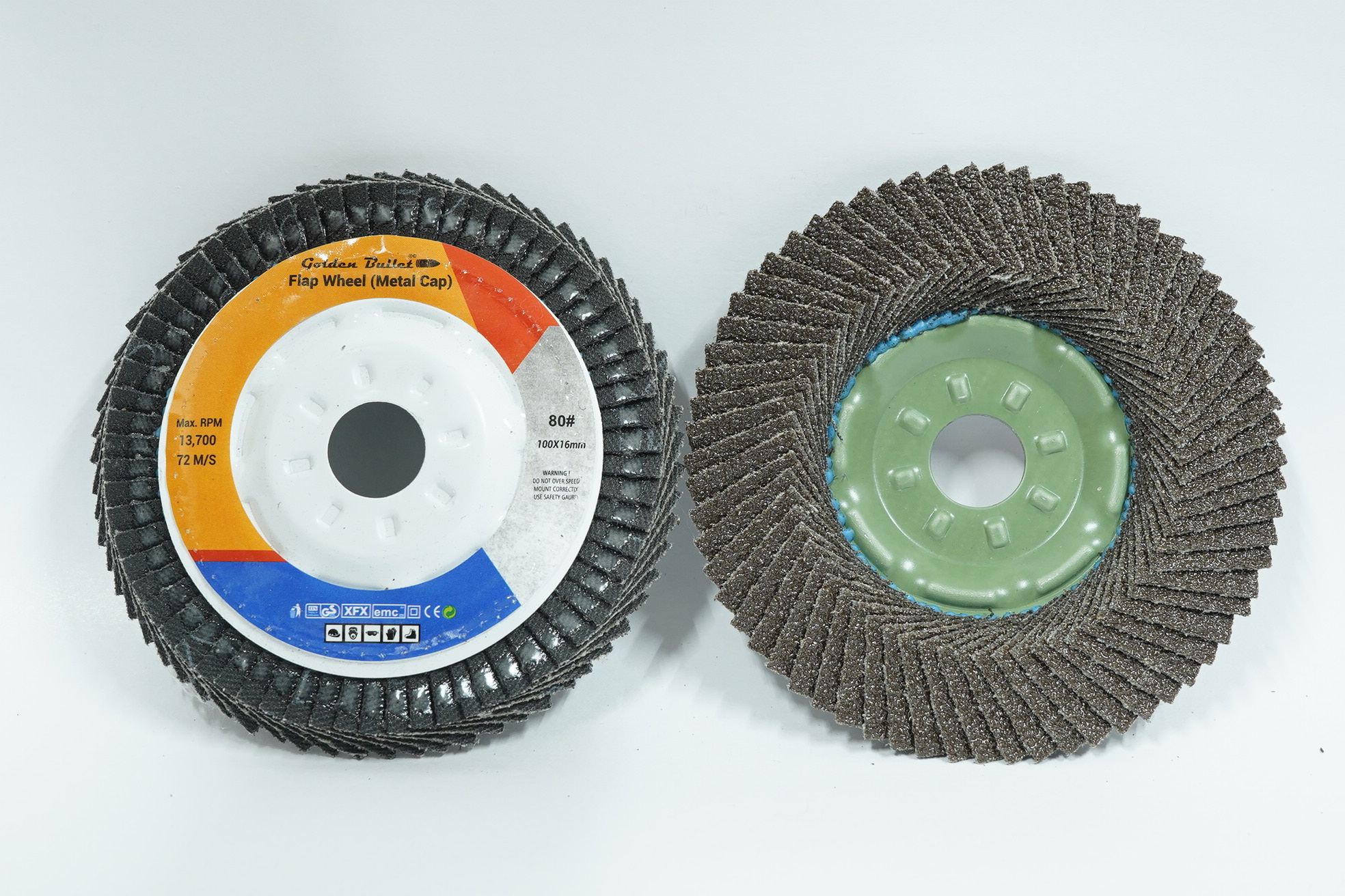 flap disc metal cap 4'' 80g Golden Bullet Flap Disc Metal Cap 4" X 80 Grit - Image 1
